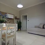 Blue Sea Apartment كاستيلاّماري دي ستا