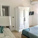 Blue Sea Apartment * كاستيلاّماري دي ستا