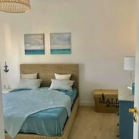 Lägenhet Blue Sea Apartment *